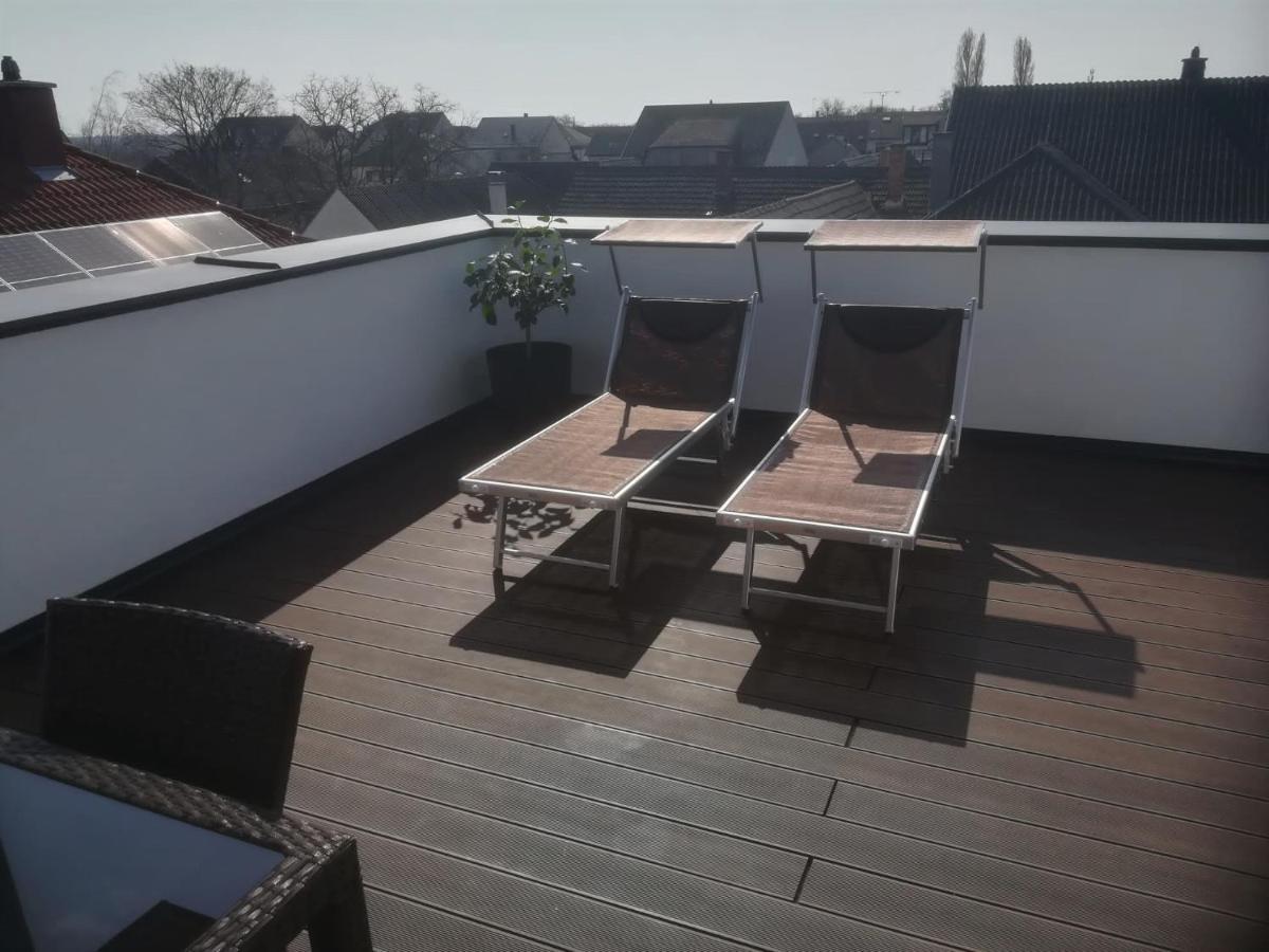 Penthouse Griemann 2 Fuer Max 4 Personen Mit Eigener Grosser Dachterrasse Zum Relaxen! Illmitz Esterno foto